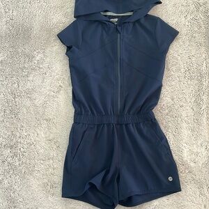 Avia Girls Navy Romper  SZ 6-6X  hooded  polyester spandex